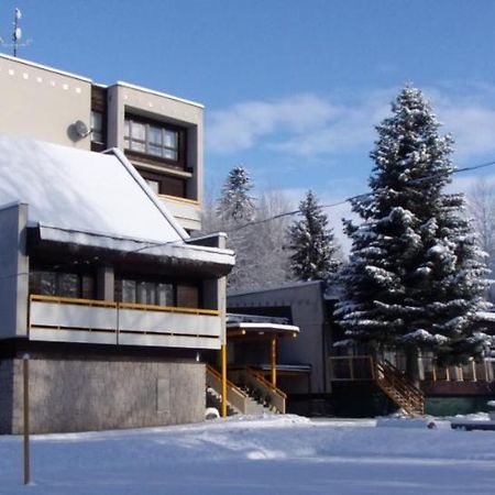 Hotel Ceska Farma Dolni Dvur Exterior photo